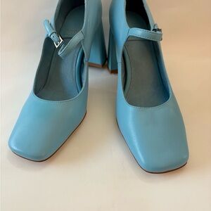 Jeffrey Campbell Sky Blue Block Heels NWOT Size 6.5